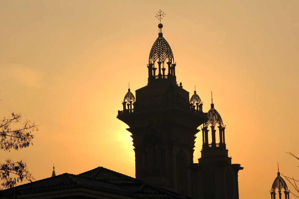 European architecture light and shadow silhouette