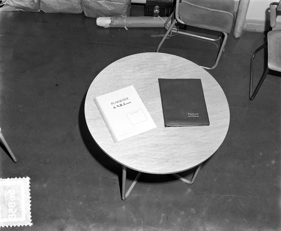 Opdrachten Volkskrant (plakboek), Bestanddeelnr 906-0858