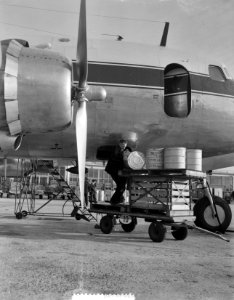 Opdrachten vatenfabriek via Sabena Schiphol, Bestanddeelnr 906-8502