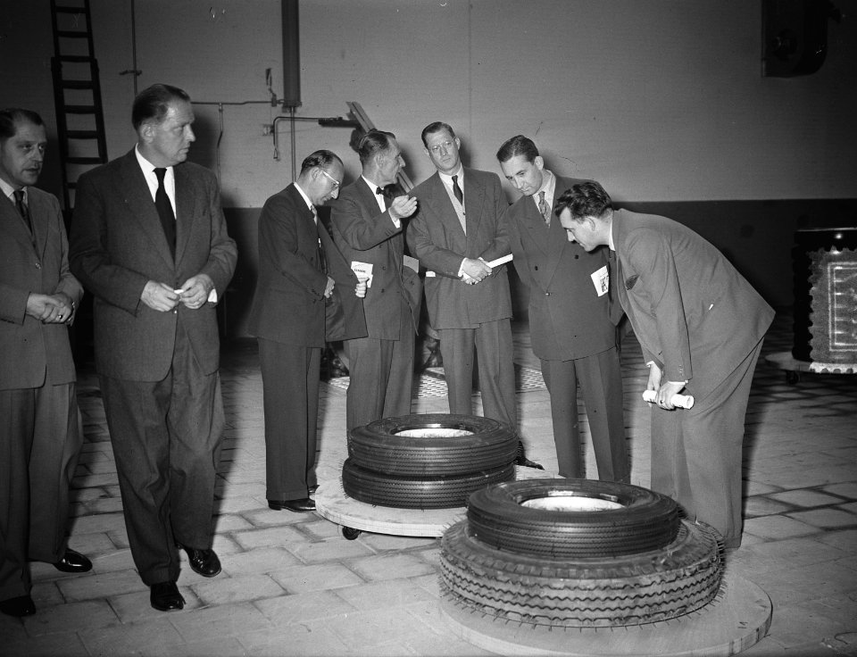Opening General Tyre nieuwe bandenfabriek Amsterdam, Bestanddeelnr 906-7632