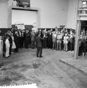 Opening fabriek Rustoleum te Haarlem, Bestanddeelnr 911-3533