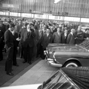 Opening autotentoonstelling in de nieuwe RAI door Prins Bernhard , Prins Bernhar, Bestanddeelnr 912-0465