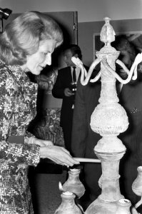 Opening Droomeiland Ceylon in Madurodam door mevrouw C M Th C S Schmelzer, Bestanddeelnr 925-5189
