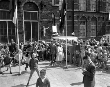 Opening 250ste kinderspeelplaats in Amsterdam aan de Eerste Leeghwaterstraat Ki, Bestanddeelnr 912-6628