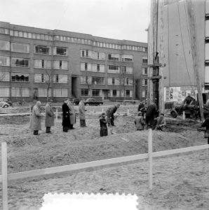 Opdrachten Heiwerk eerste paal Minervaplein, Bestanddeelnr 907-4855