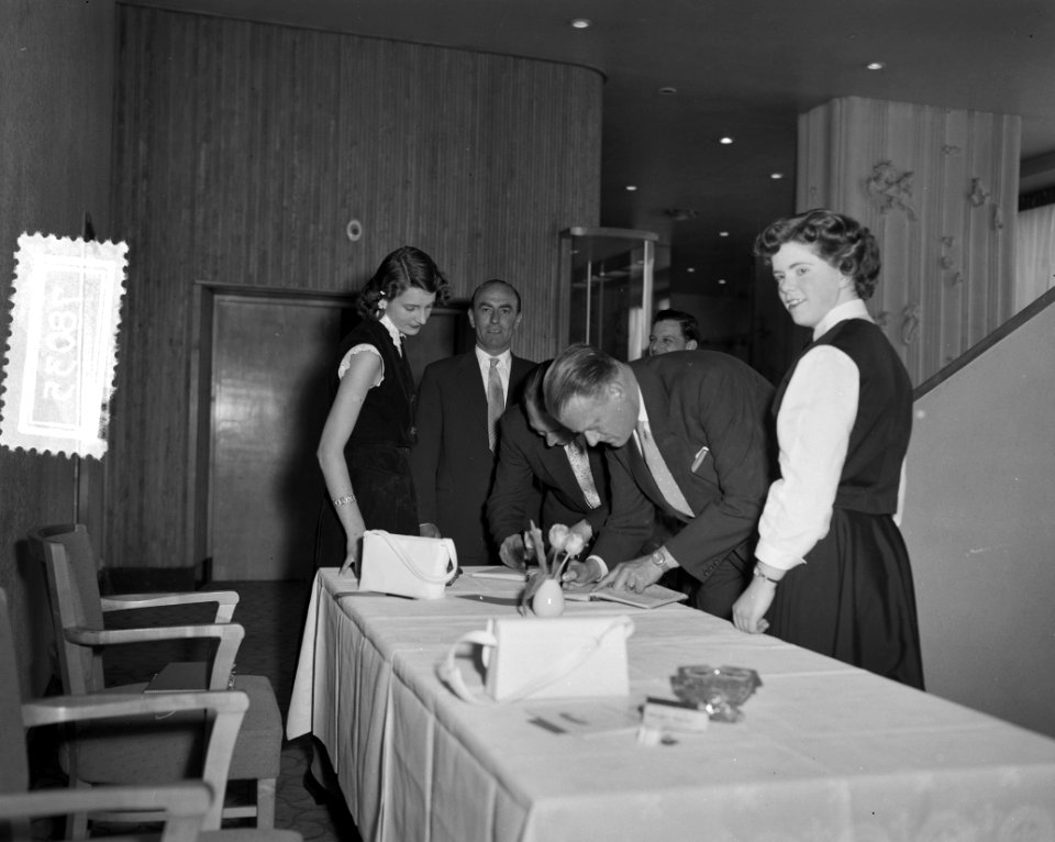 Opdrachten receptie NV Alex Meijer, Bestanddeelnr 907-8035