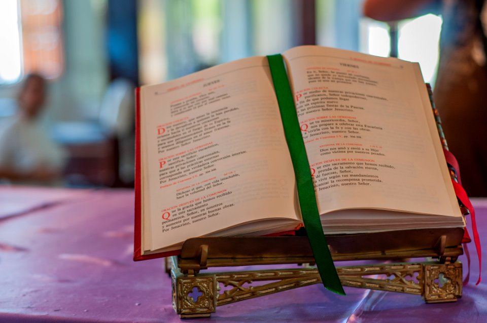 Open Bible in the Church of the ports of Altagracia