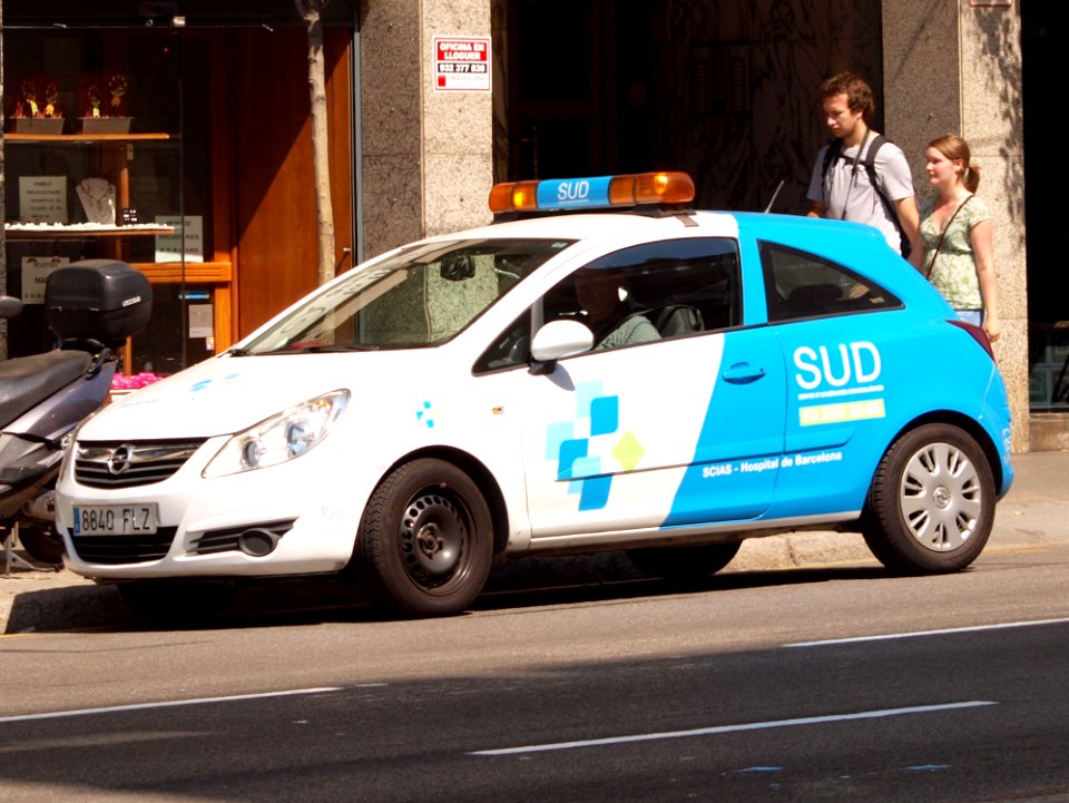 Opel Ambulance SCIAS - Hospital de Barcelona
