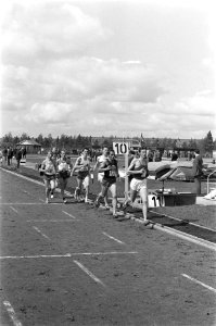 Open Atletiekkampioenschappen van Amsterdam 500m Heren. Nummer 14 Engelsman Ward, Bestanddeelnr 921-3445