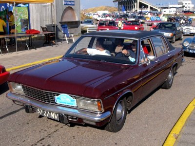 Opel ADMIRAL dutch licence registration 57-27-NV pic3