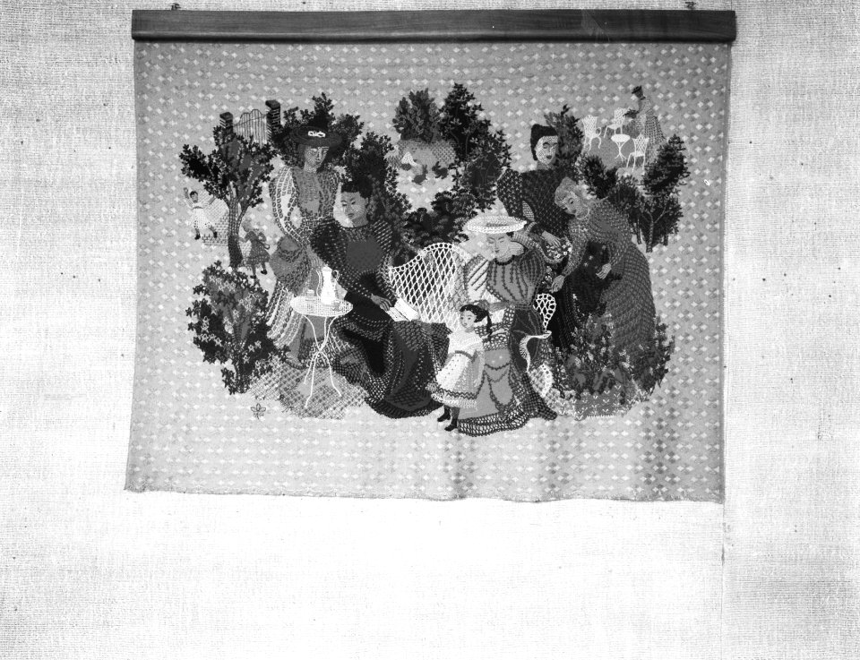 Opdrachten Maasbode handwerktentoonstelling Museum Fodor vrije plaat niet gebrui, Bestanddeelnr 906-7984