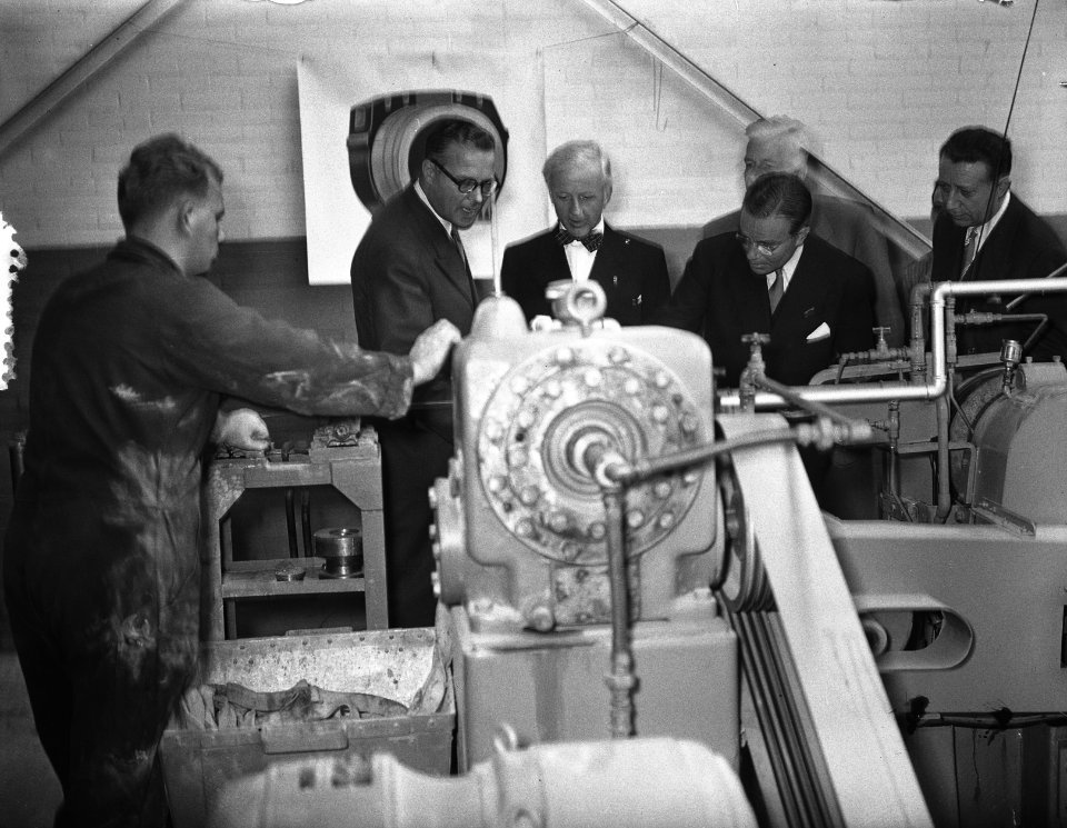 Opening General Tyre nieuwe bandenfabriek Amsterdam, Bestanddeelnr 906-7619