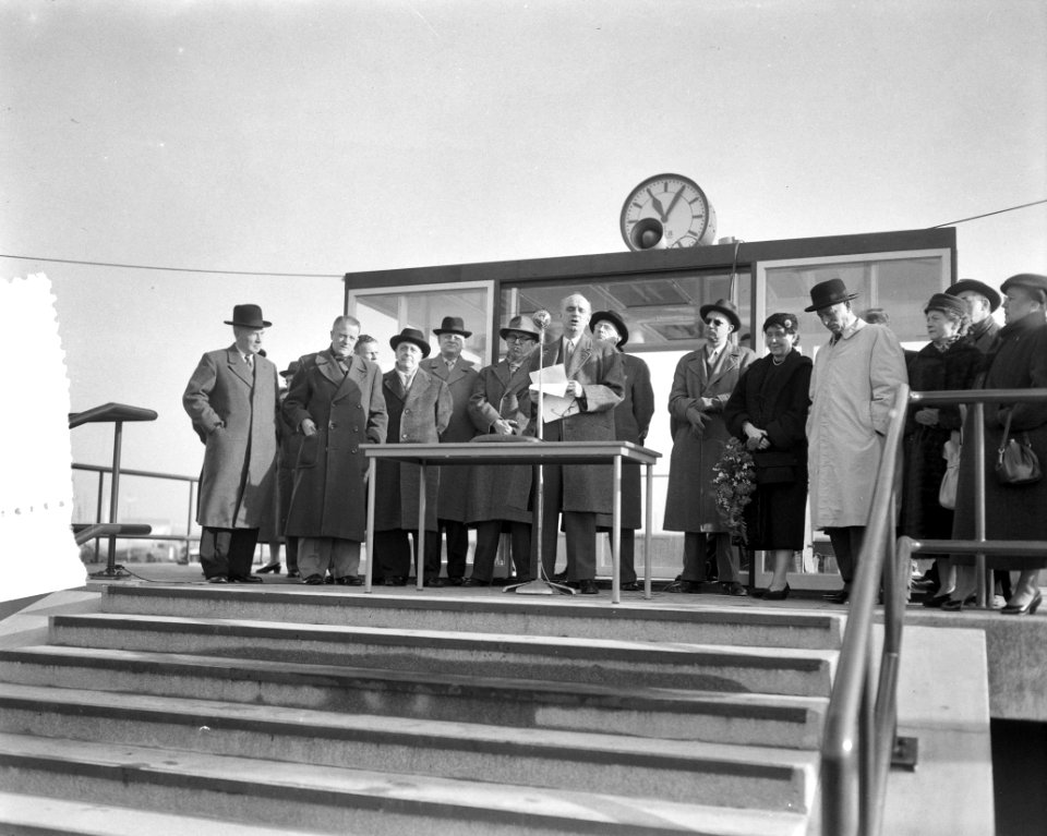 Opening derde pontverbinding (Tasmanstraat) Amsterdam door Bram van Wijck, Bestanddeelnr 908-3005