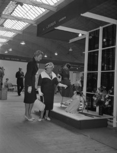 Opening damesmodebeurs Dacova 1959, Bestanddeelnr 910-4095