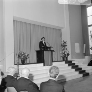 Opening academisch jaar V.U. Amsterdam openbare zitting van senaat van de V.U., Bestanddeelnr 922-7916