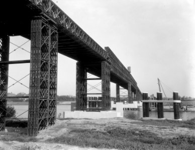 Opening Baileybrug bij Well (bij Venlo), Bestanddeelnr 906-6981