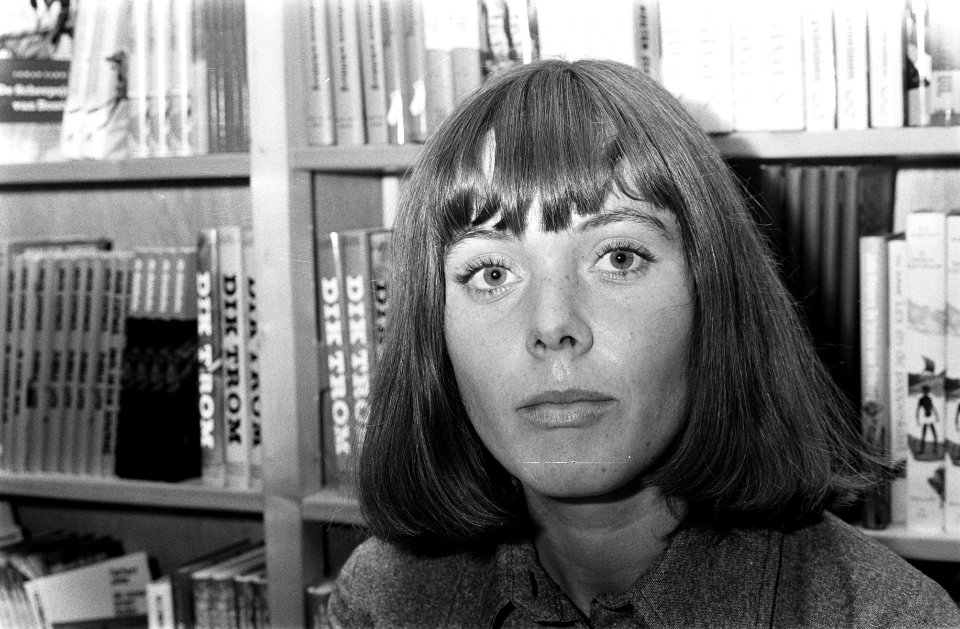 Opdracht Wereldkroniek, mevrouw Mouwe . Boekwinkel, Bestanddeelnr 922-8259