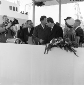 Opening 200000 ton metende dok bij Verolme (Rozenburg) (korte reportage), Bestanddeelnr 913-9203
