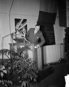 Opening Bonenfabriek Bofa Minister Van de Brink, Bestanddeelnr 903-8140