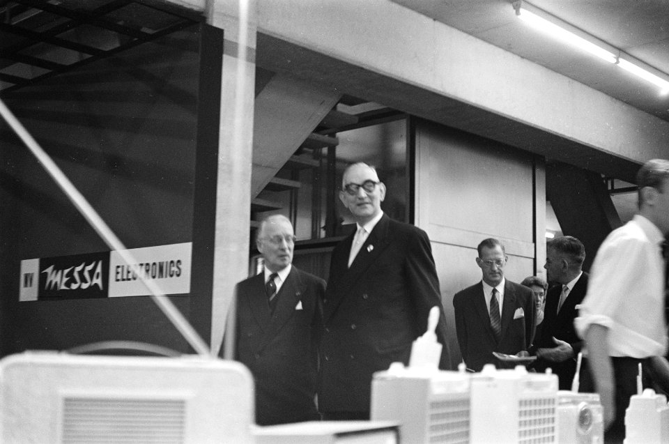 Opening 12e internationale tentoonstelling Firato door mr Delprat, voorzitter v, Bestanddeelnr 912-8875
