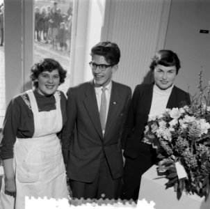 Opening behangselpapierfabriek Sanders te Delfgauw, Bestanddeelnr 908-3514