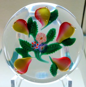 Paperweight by the New England Class Company, East Cambridge MA, c. 1850, glass - Currier Museum of Art - Manchester, NH - DSC08089