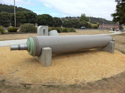 Paper-roller-Burnie-20150207-005 photo