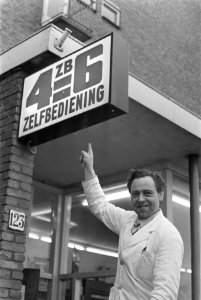 Opdracht winkel in Ruys de Beerenbrouckstraat 123, Bestanddeelnr 920-1690