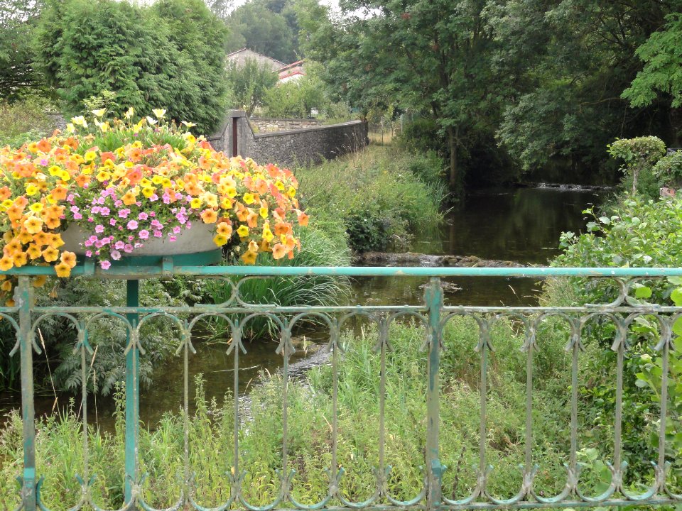 Parois (Clermont-en-Argonne, Meuse) la Cousance