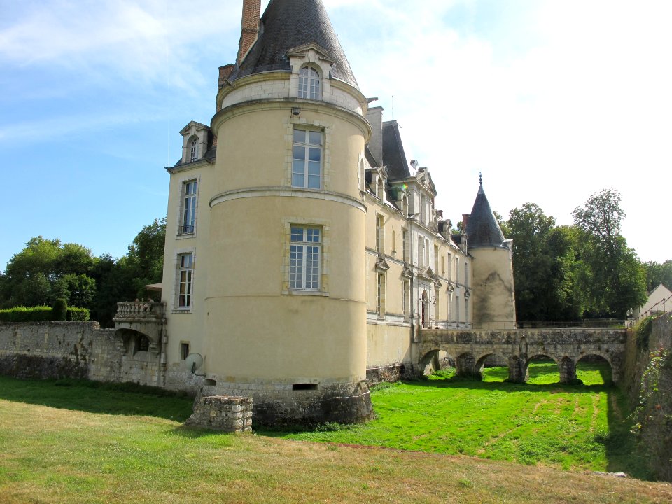 Partie du Château d'Augerville - 3