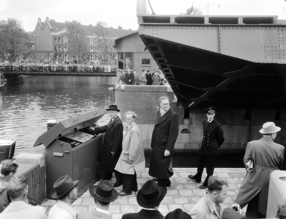 Opening brug Kattensloot Amsterdam, Bestanddeelnr 906-7937