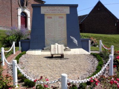 Parpeville (Aisne) monument aux morts