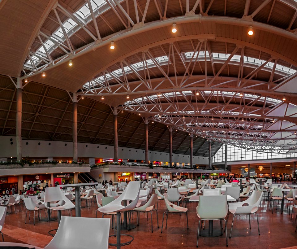 Parque Costa Azul Shopping Center, Isla Margarita