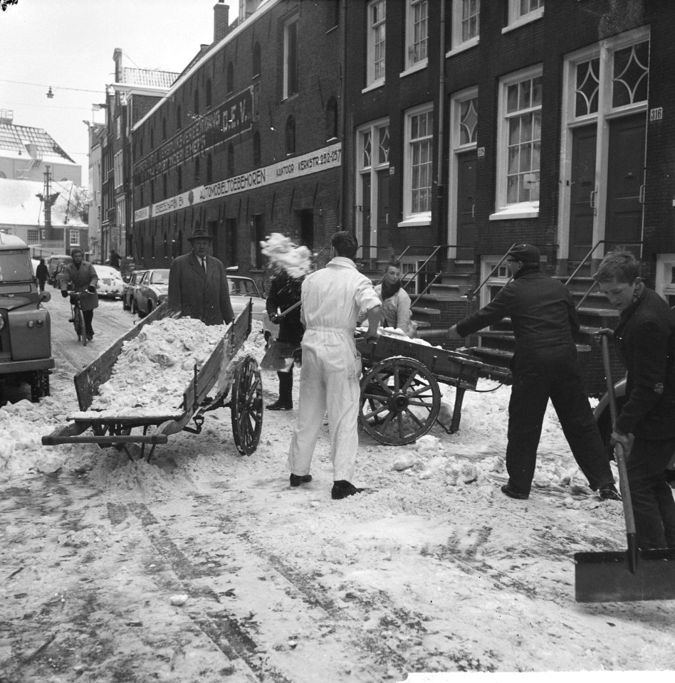Particuliere reiniging in de Kerkstraat, Bestanddeelnr 914-6692