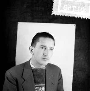 Pasfotos personeel.Heer Van Rossum, Bestanddeelnr 934-6048