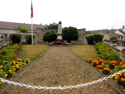 Pasly (Aisne) Monument aux morts