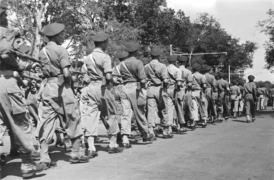 Parachutisten (Korps Speciale Troepen), Bestanddeelnr 204-1-1