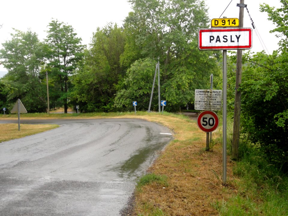 Pasly (Aisne) city limit sign