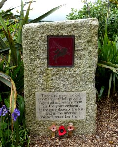 Parachute Regiment memorial, For the Fallen by Robert Laurence Binyon - Trebah Garden - Cornwall, England - DSC01566