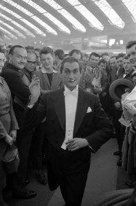 Pantomimepop op autotentoonstelling op de RAI, Bestanddeelnr 912-0756