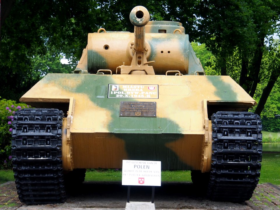 Panther D tank, Wilhelminapark, Breda, pic11
