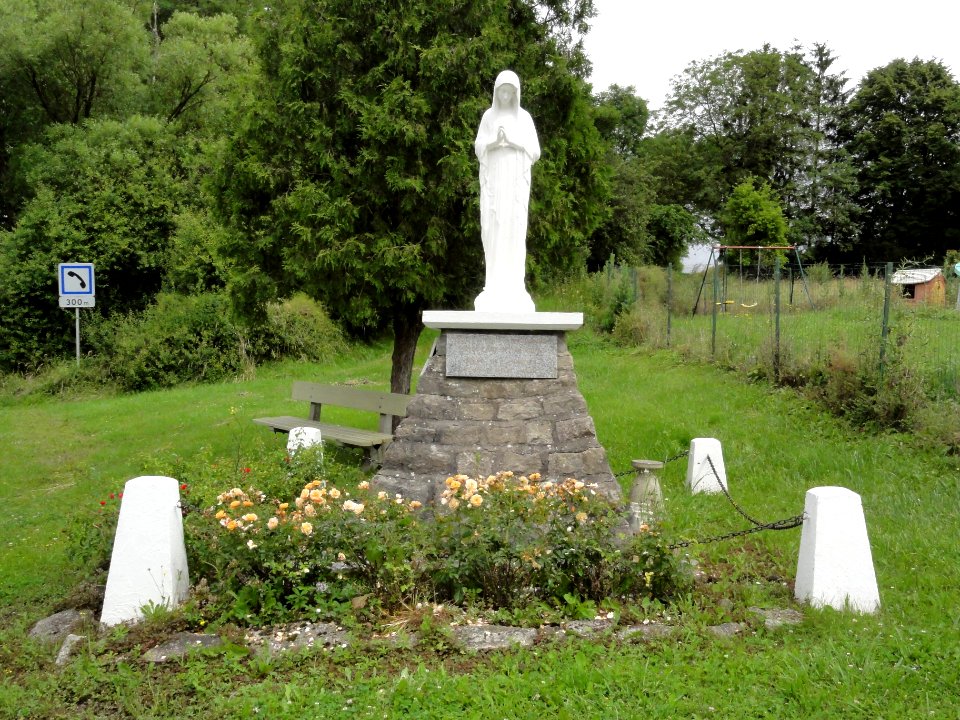 Parroy (M-et-M) statue Notre Dame des Pauvres
