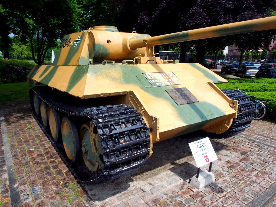 Panther D tank, Wilhelminapark, Breda, pic14