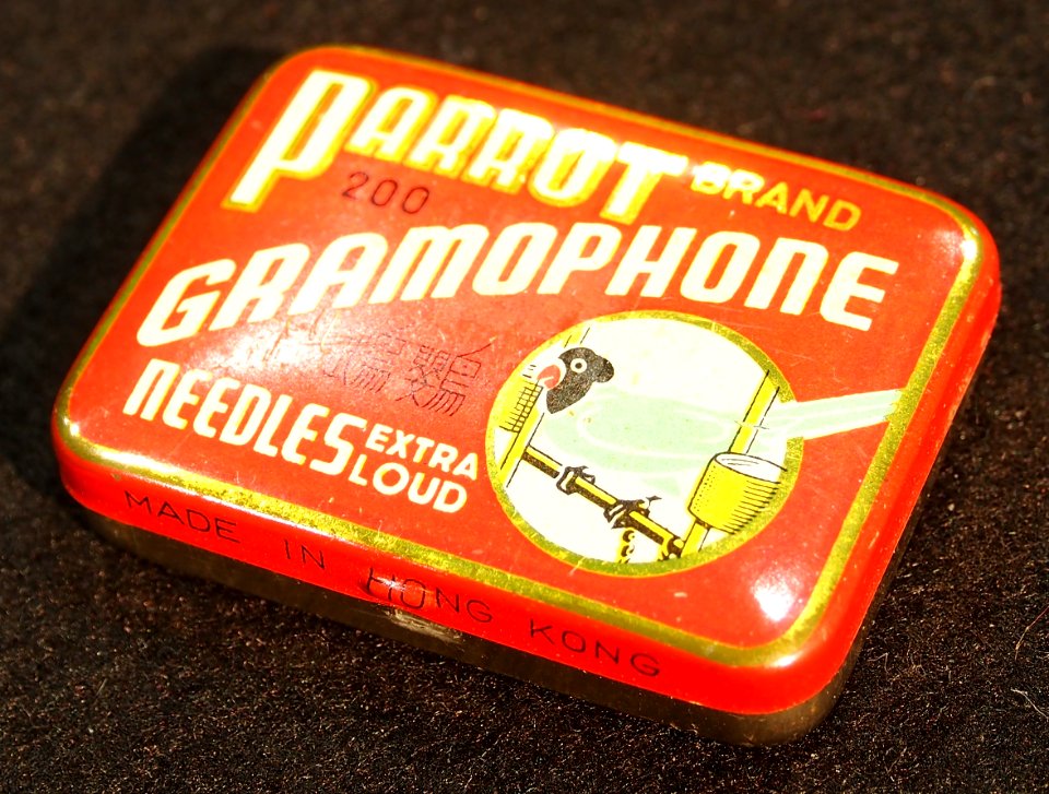 Parrot gramophone needles tin, pic1