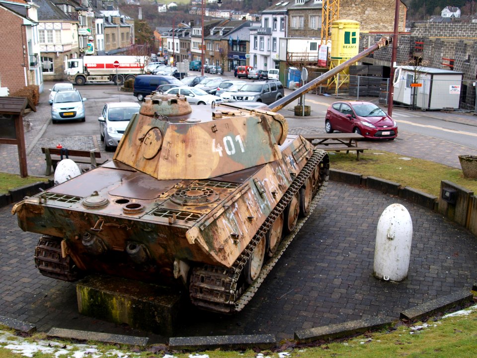 Panther type G (Sd.Kfz.171) at )Houffalize, Belgium pic6