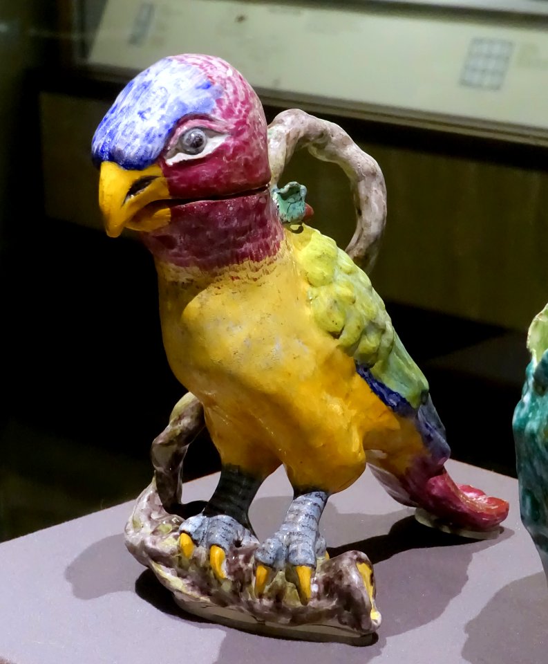 Parrot bottle, Slovakia, Holic, late 1700s, faience - Museum of Anthropology, University of British Columbia - DSC08939