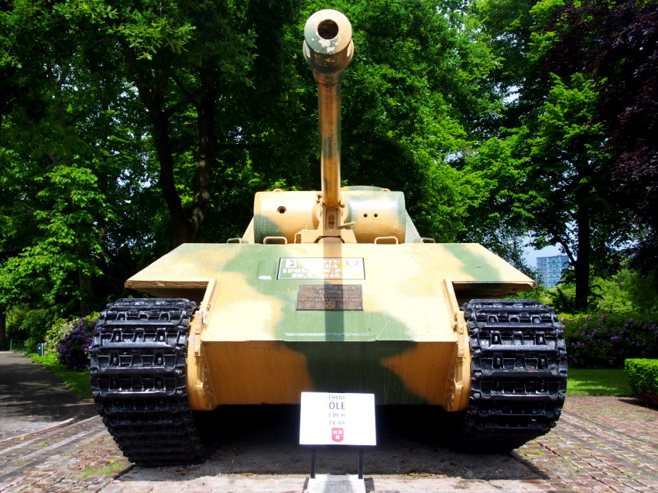 Panther D tank, Wilhelminapark, Breda, pic12