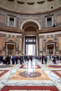 Pantheon, internal view towards the entrance, 2013-03-07-2