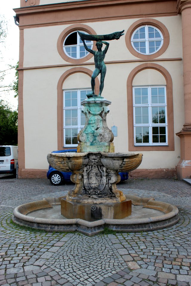 Papinbrunnen, Ottoneum Kassel