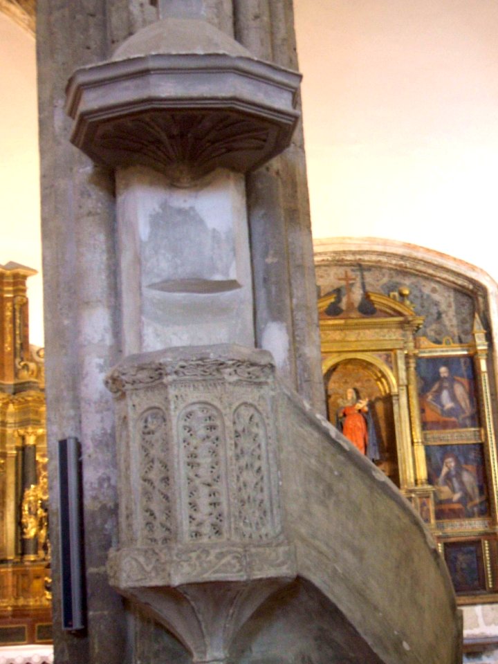 Paredes de Nava - Iglesia de Santa María, interior 16